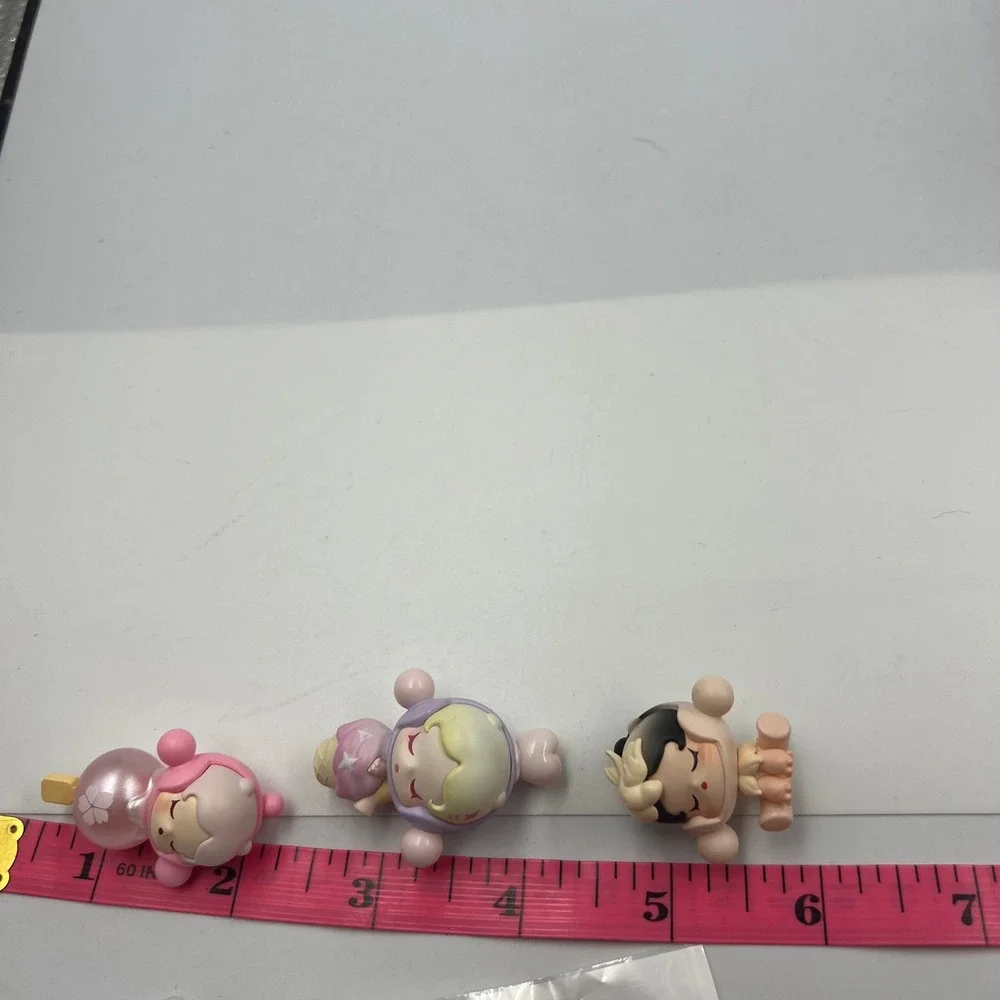 POP MART pop mart